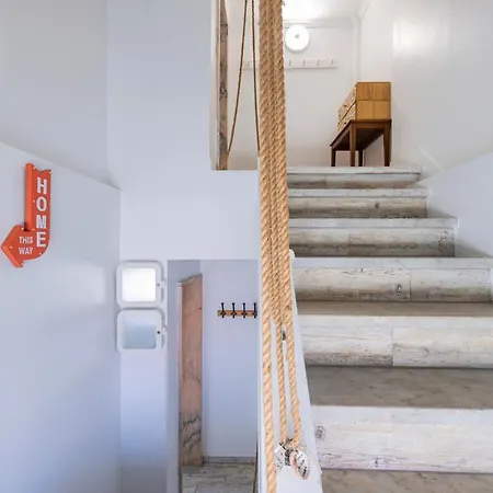 Mom's House - Surf & Family By Lovelystay Tatil Evi
