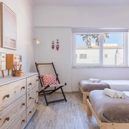 Mom's House - Surf & Family By Lovelystay * Costa da Caparica