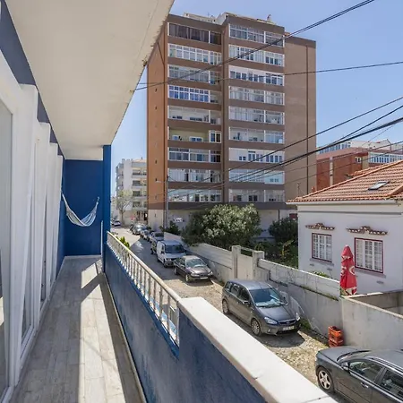 Holiday home Mom's House - Surf & Family By Lovelystay Costa da Caparica