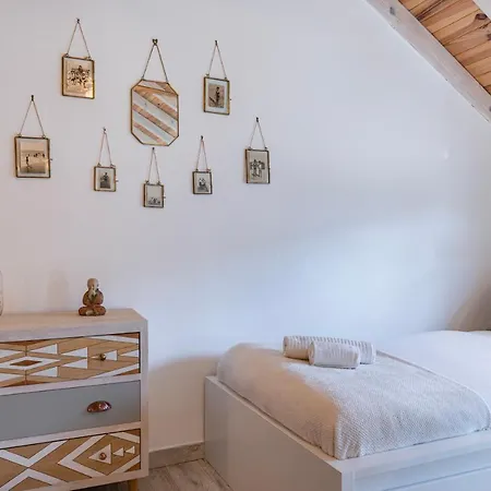 Mom's House - Surf & Family By Lovelystay Holiday home